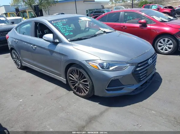 KMHD04LB8JU535508 2018 HYUNDAI ELANTRA - Image 1