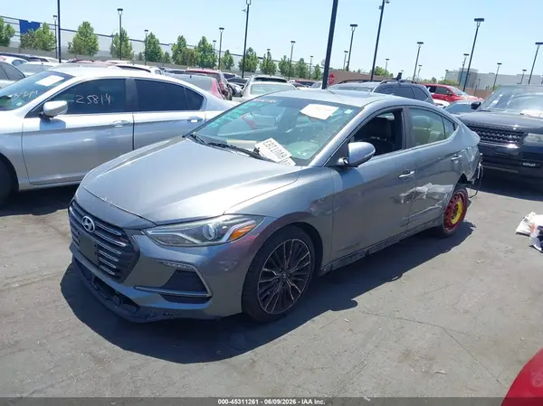 KMHD04LB8JU535508 2018 HYUNDAI ELANTRA - Image 2