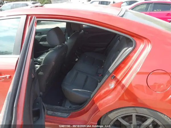 KMHD04LB8JU548243 2018 HYUNDAI ELANTRA - Image 8