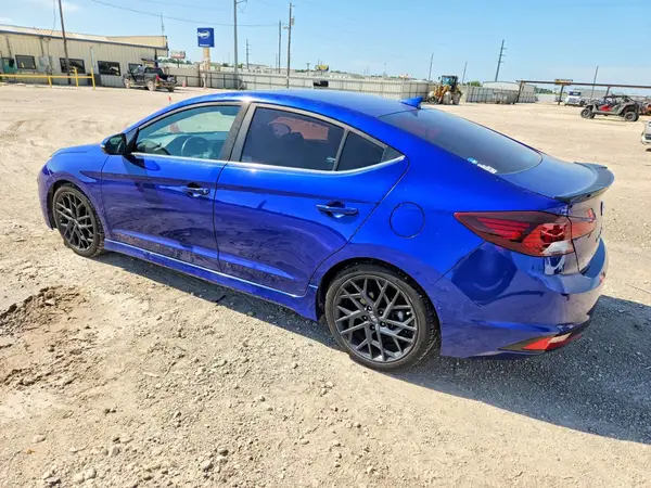 KMHD04LB8KU871144 2019 HYUNDAI ELANTRA - Image 2