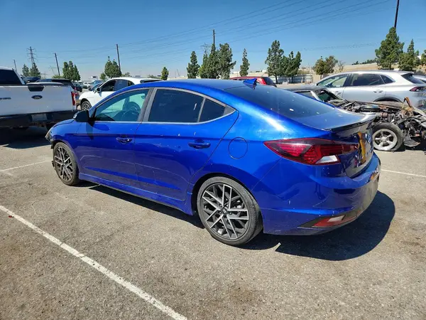 KMHD04LB8LU993519 2020 HYUNDAI ELANTRA - Image 2