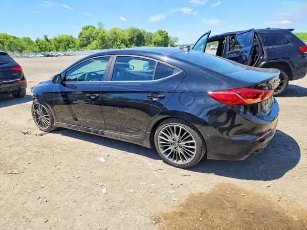 KMHD04LB9HU343492 2017 HYUNDAI ELANTRA - Image 2