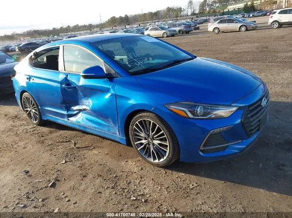 KMHD04LB9HU358493 2017 HYUNDAI ELANTRA - Image 1