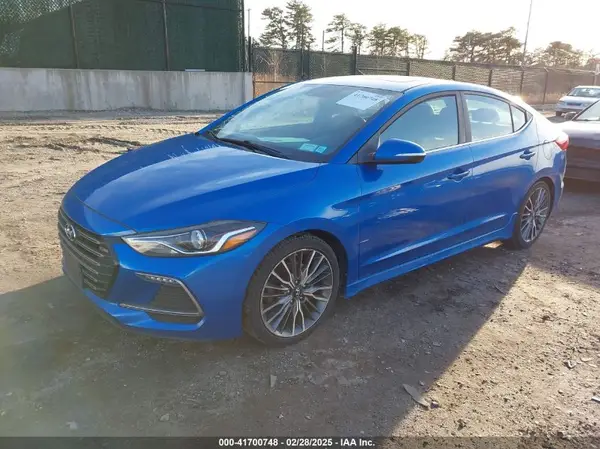 KMHD04LB9HU358493 2017 HYUNDAI ELANTRA - Image 2