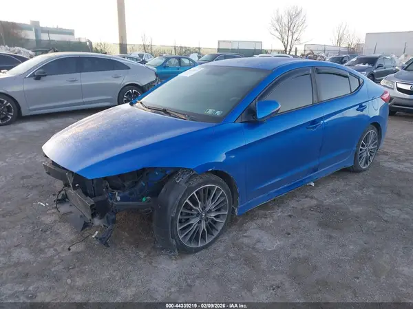 KMHD04LB9HU362382 2017 HYUNDAI ELANTRA - Image 2