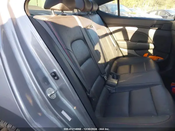 KMHD04LB9HU363855 2017 HYUNDAI ELANTRA - Image 8