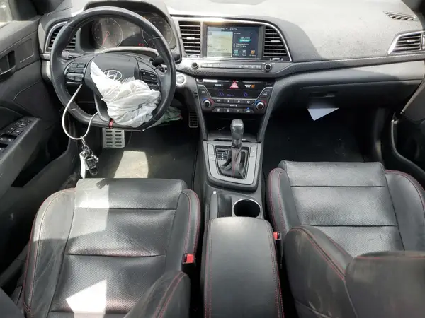 KMHD04LB9JU447003 2018 HYUNDAI ELANTRA - Image 8