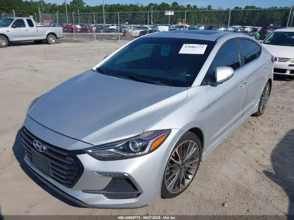 KMHD04LB9JU474878 2018 HYUNDAI ELANTRA - Image 2