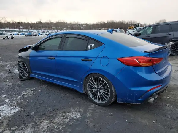 KMHD04LB9JU474928 2018 HYUNDAI ELANTRA - Image 2