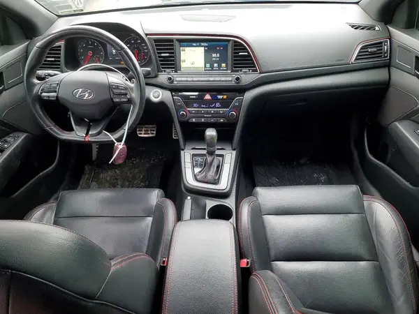 KMHD04LB9JU480924 2018 HYUNDAI ELANTRA - Image 8