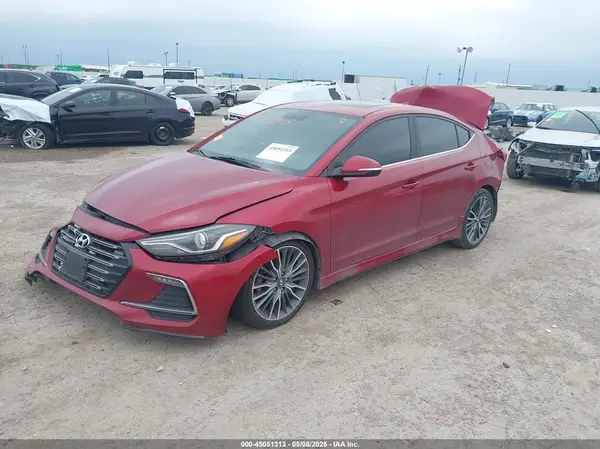 KMHD04LB9JU485086 2018 HYUNDAI ELANTRA - Image 2