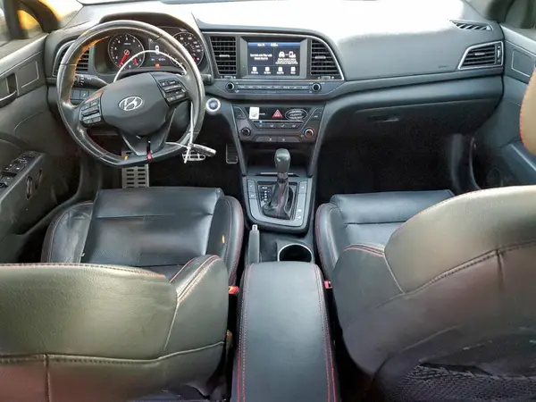 KMHD04LB9JU532469 2018 HYUNDAI ELANTRA - Image 8
