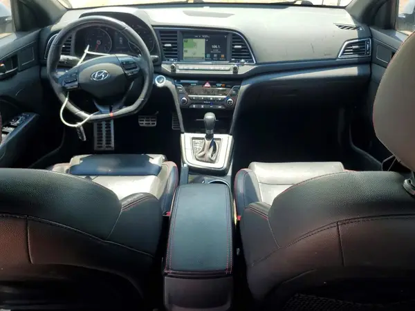 KMHD04LB9JU553872 2018 HYUNDAI ELANTRA - Image 8