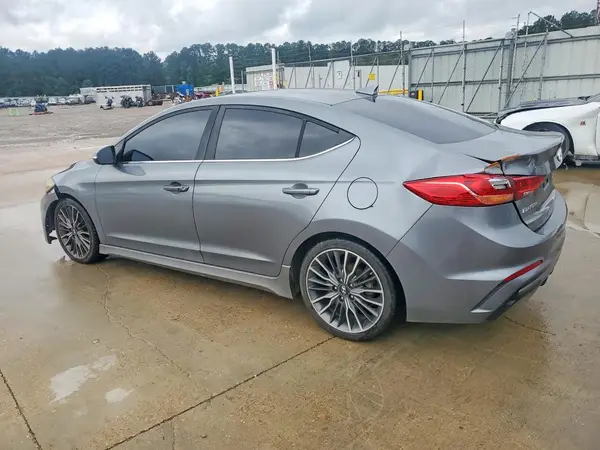 KMHD04LB9JU590159 2018 HYUNDAI ELANTRA - Image 2