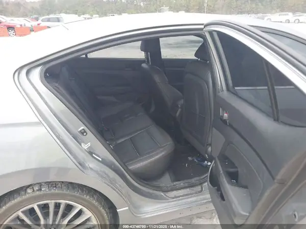 KMHD04LB9JU681884 2018 HYUNDAI ELANTRA - Image 8