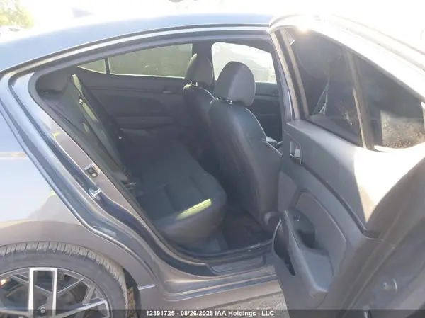 KMHD04LB9KU826648 2019 HYUNDAI ELANTRA - Image 8