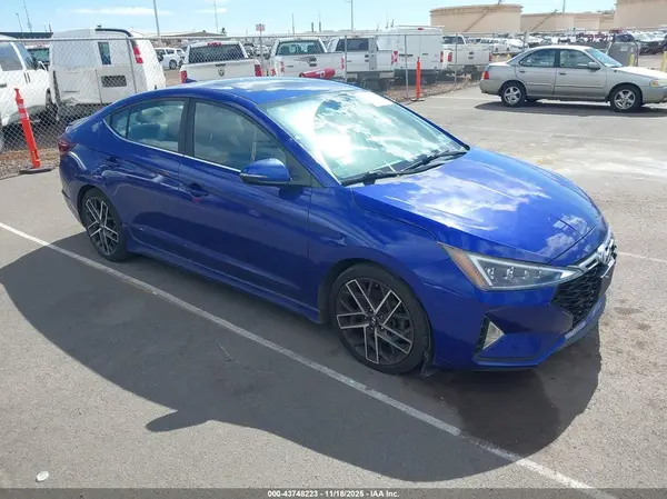 KMHD04LB9KU833051 2019 HYUNDAI ELANTRA - Image 1
