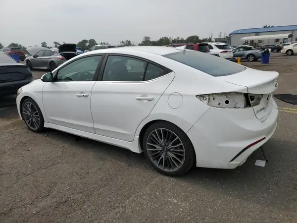 KMHD04LBXHU328452 2017 HYUNDAI ELANTRA - Image 2