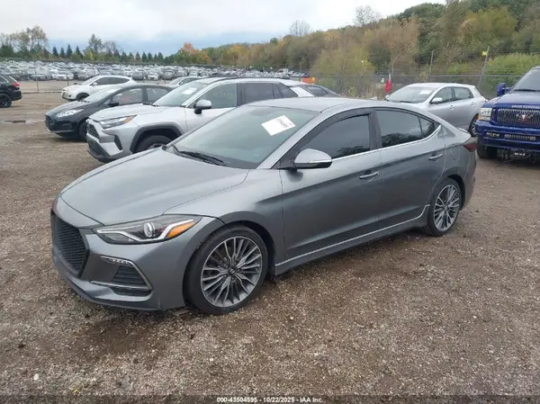 KMHD04LBXHU357112 2017 HYUNDAI ELANTRA - Image 2