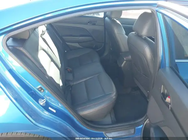 KMHD04LBXJU453733 2018 HYUNDAI ELANTRA - Image 8