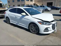 KMHD04LBXJU456082 2018 HYUNDAI ELANTRA