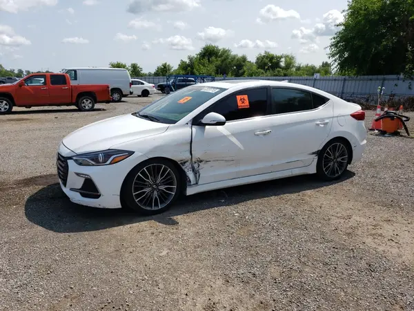 KMHD04LBXJU483816 2018 HYUNDAI ELANTRA - Image 1
