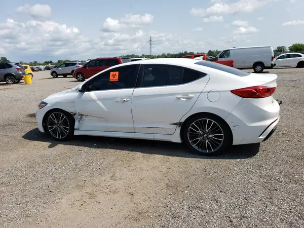 KMHD04LBXJU483816 2018 HYUNDAI ELANTRA - Image 2