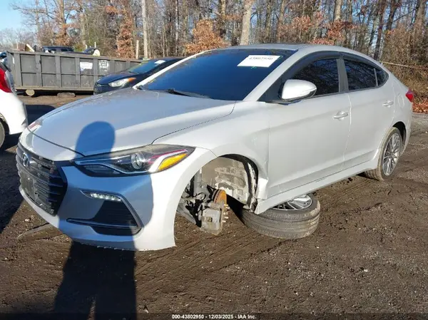 KMHD04LBXJU506219 2018 HYUNDAI ELANTRA - Image 2