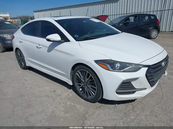 KMHD04LBXJU546767 2018 HYUNDAI ELANTRA - Image 1