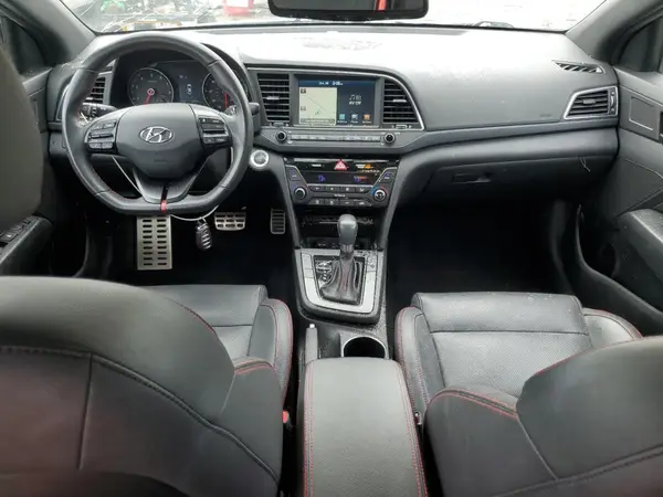 KMHD04LBXJU557980 2018 HYUNDAI ELANTRA - Image 8