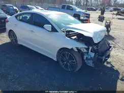 KMHD04LBXJU588422 2018 HYUNDAI ELANTRA