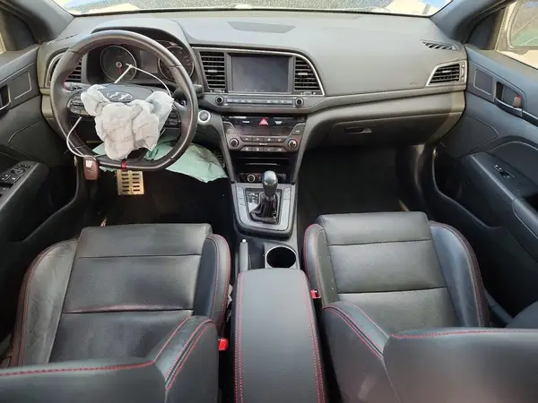 KMHD04LBXJU591532 2018 HYUNDAI ELANTRA - Image 8