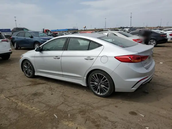 KMHD04LBXJU627123 2018 HYUNDAI ELANTRA - Image 2