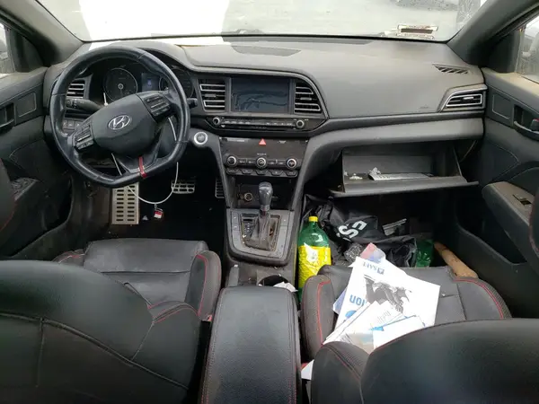 KMHD04LBXKU816453 2019 HYUNDAI ELANTRA - Image 8