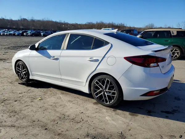 KMHD04LBXKU838646 2019 HYUNDAI ELANTRA - Image 2