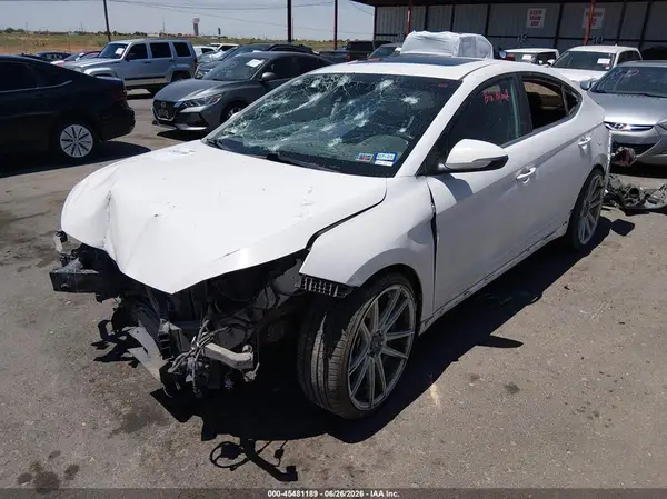 KMHD04LBXLU012316 2020 HYUNDAI ELANTRA - Image 2