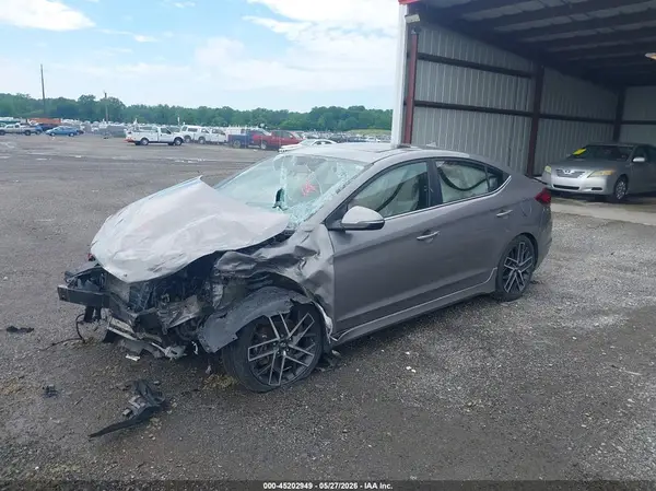 KMHD04LBXLU084441 2020 HYUNDAI ELANTRA - Image 2