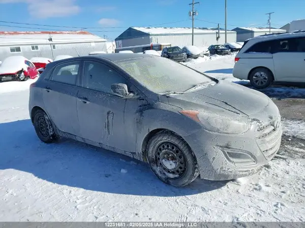 KMHD25LH0GU332027 2016 HYUNDAI ELANTRA - Image 1