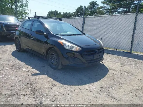 KMHD25LH1GU253921 2016 HYUNDAI ELANTRA - Image 1