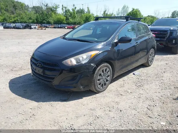 KMHD25LH1GU253921 2016 HYUNDAI ELANTRA - Image 2