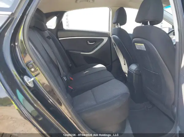 KMHD25LH1GU253921 2016 HYUNDAI ELANTRA - Image 8