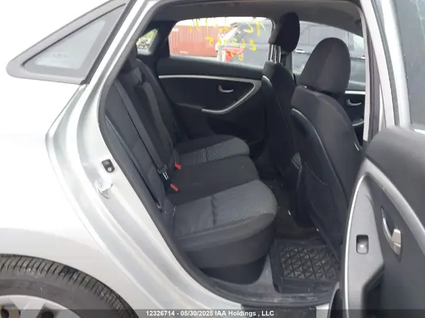 KMHD25LH1GU262165 2016 HYUNDAI ELANTRA - Image 8