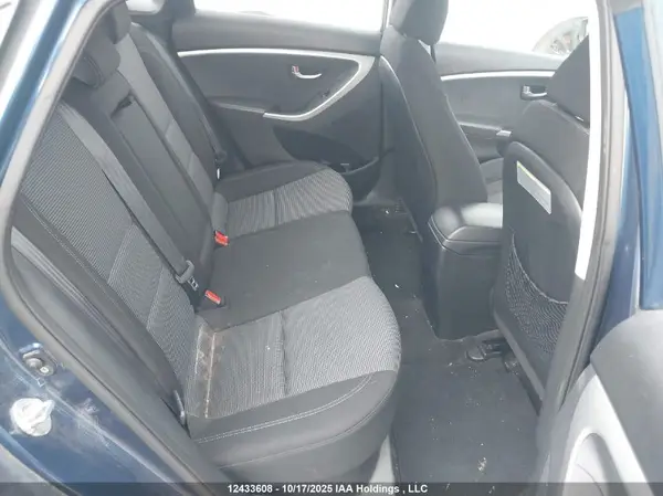 KMHD25LH2GU288998 2016 HYUNDAI ELANTRA - Image 8