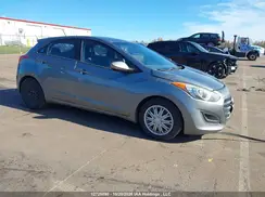 KMHD25LH3GU306599 2016 HYUNDAI ELANTRA