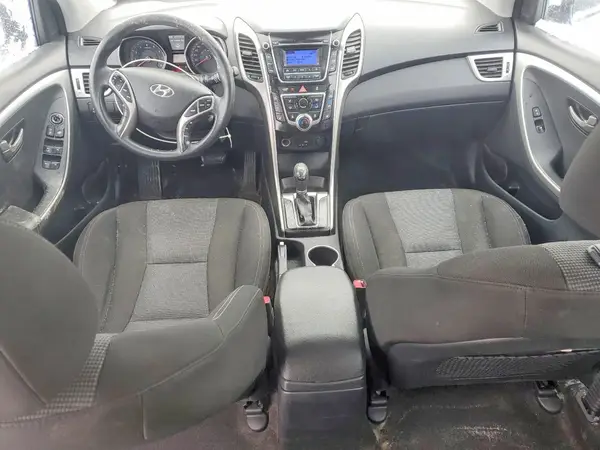 KMHD25LH4GU289845 2016 HYUNDAI ELANTRA - Image 8