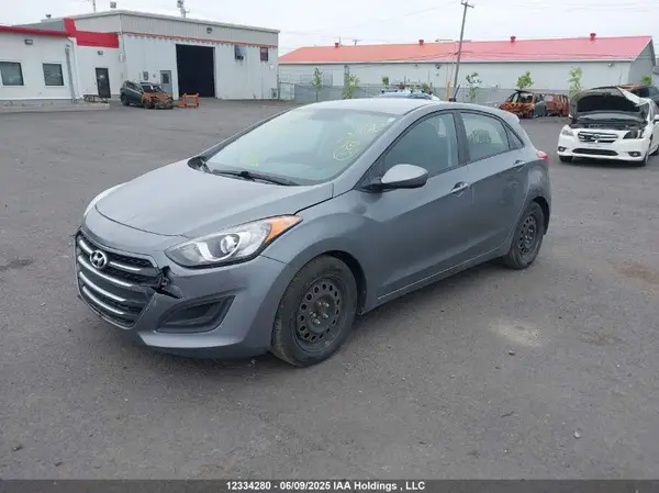 KMHD25LH4GU304649 2016 HYUNDAI ELANTRA - Image 2
