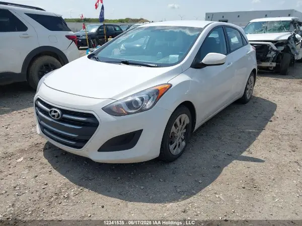 KMHD25LH4GU310497 2016 HYUNDAI ELANTRA - Image 2