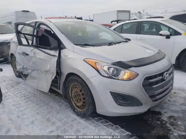 KMHD25LH5GU289868 2016 HYUNDAI ELANTRA - Image 1