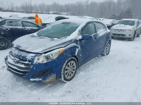 KMHD25LH6GU267121 2016 HYUNDAI ELANTRA - Image 2
