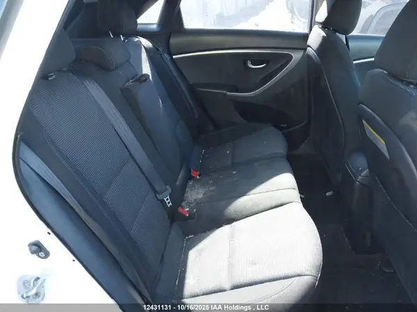 KMHD25LH6GU327849 2016 HYUNDAI ELANTRA - Image 8